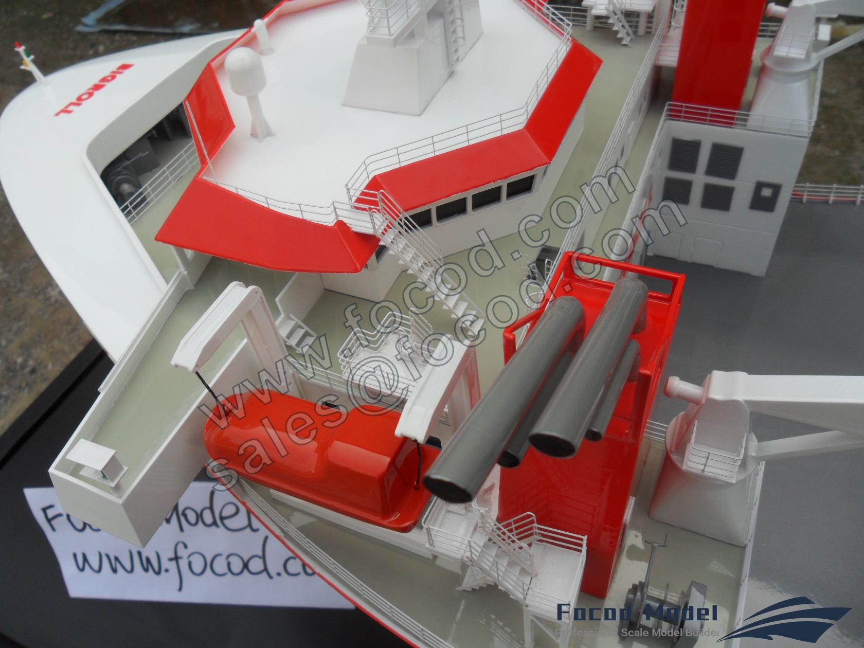custom made model of 173m Heavy Load Carrier Bigroll Bering